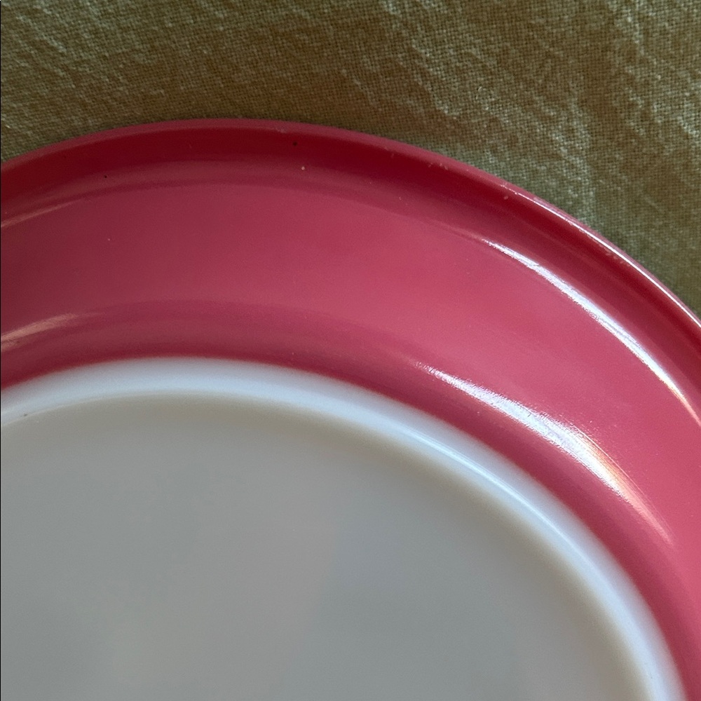 💕Pyrex pink pie dish pie plate shiny pretty 💕Dish EUC - Picture 3 of 7